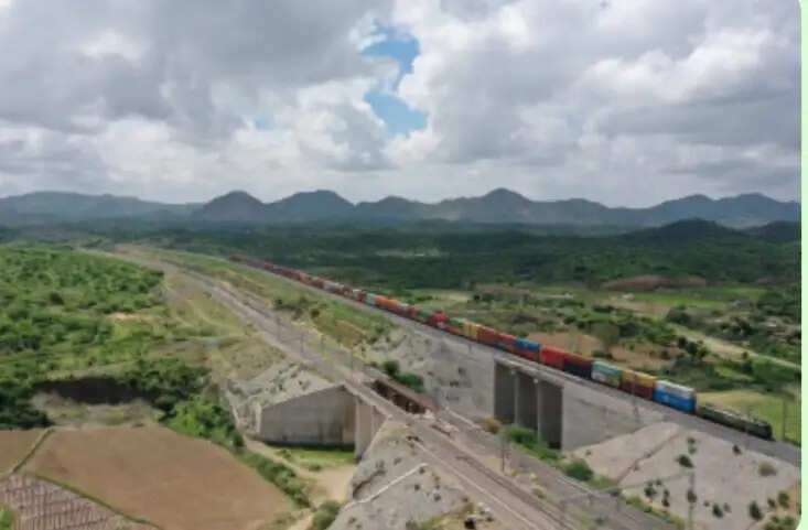 वेस्टर्न डेडिकेटेड फ्रेट कॉरिडोर से औद्योगिक विकास फास्ट्रैक पर