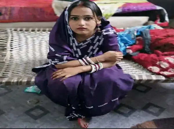 प्रेमी भांजे के कहने पर कीटनाशक रोटी खिलाकर सास को मारने वाली बहू गिरफ्तार