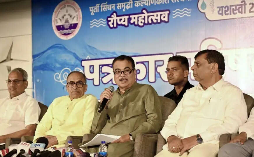 जल संरक्षण जनआंदोलन बने, तभी आत्मनिर्भर होगा विदर्भ : नितिन गडकरी