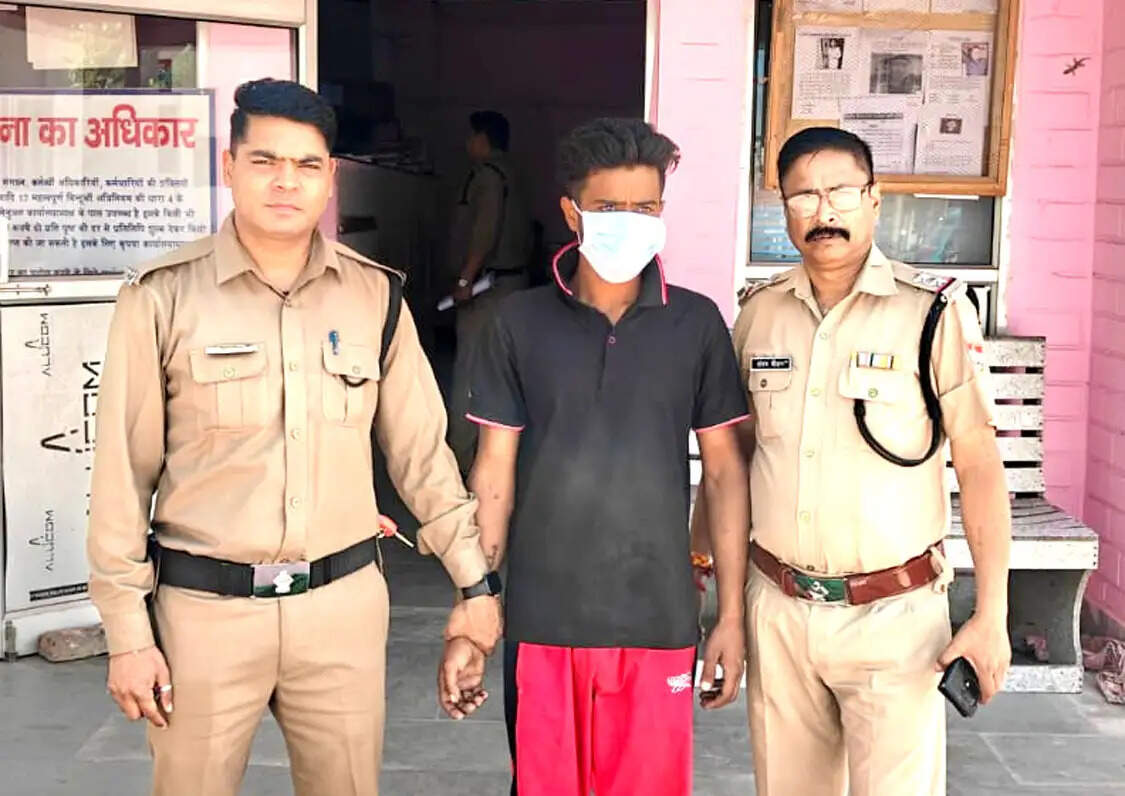 नाबालिग का अपहरण कर दुष्कर्म का आरोपित गिरफ्तार