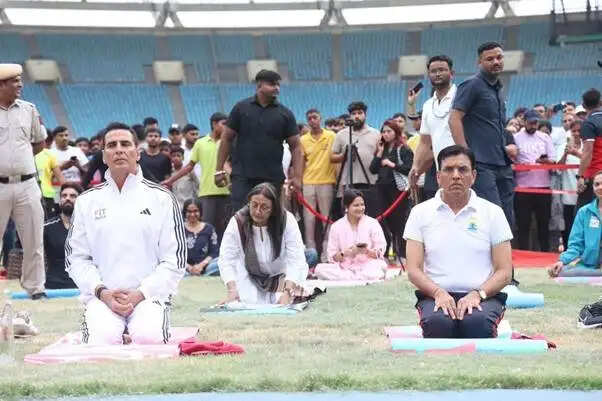 योग और फिटनेस को दैनिक जीवन का हिस्सा बनाना जरूरी : मांडविया