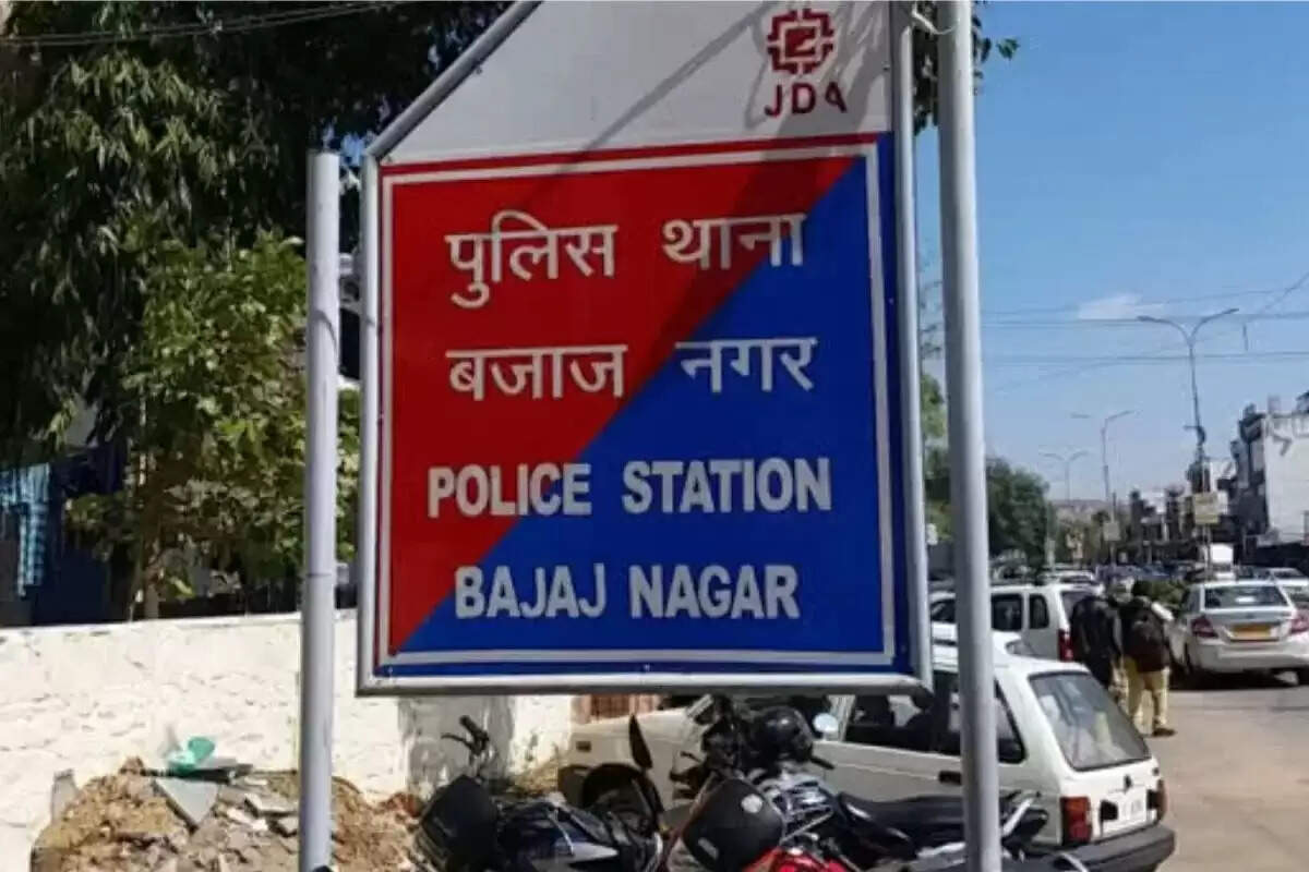 गैस सिलेंडर चोरी कर भागा स्कूटी सवार बदमाश