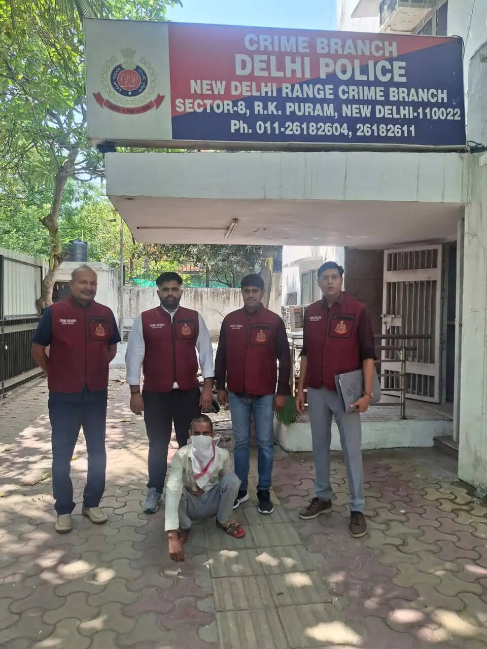 मोबाइल शोरूम चोरी मामले में फरार आरोपित मेवात से गिरफ्तार