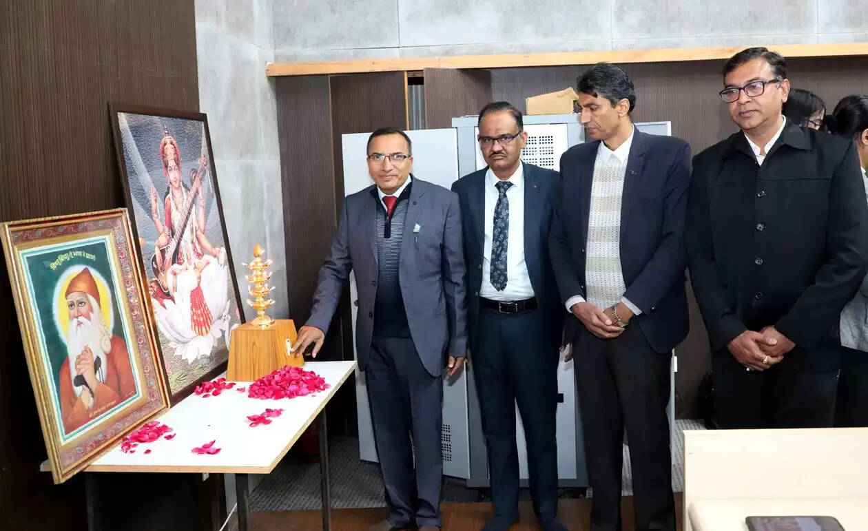 हिसार : मेकेनिकल इंजीनियरिंग विभाग ने किया पूर्व विद्यार्थी सम्मेलन का आयोजन