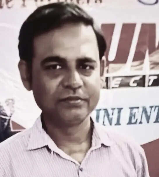 सड़क हादसे में व्यवसायी की मौत