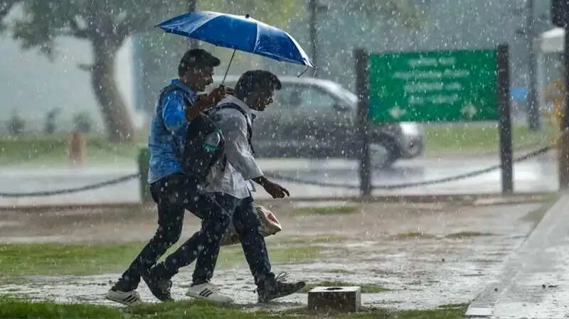 मध्य प्रदेश में चक्रवात ‘अर्नब’ का असर, 31 जिलों में बदलेगा मौसम, 29 अक्टूबर को भारी बारिश की चेतावनी