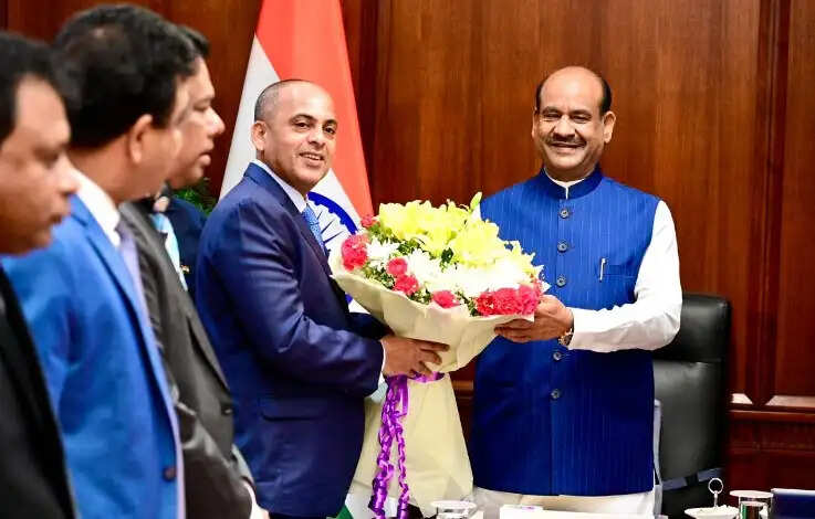 ओम बिरला ने श्रीलंकाई प्रतिनिधिमंडल से की मुलाकात, सहयोग और संबंधों पर दिया जोर