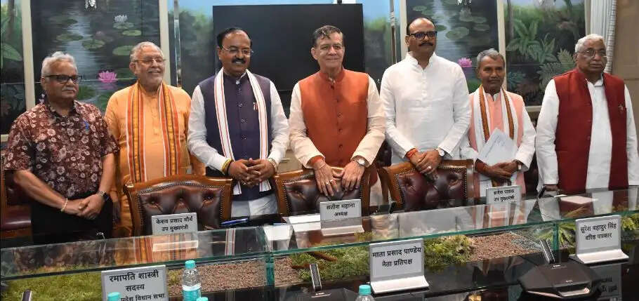 मंत्री सुरेश खन्ना को मिलेगा उत्कृष्ट विधायक पुरस्कार