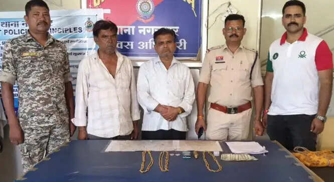 नकली सोने के हार को असली बताकर ग्रामीण से 10 हजार की ठगी करने वाले दाे आराेपित गिरफ्तार