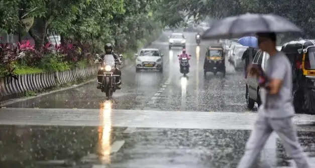 पश्चिम बंगाल में हल्की बारिश के आसार, उमस से बढ़ेगी परेशानी