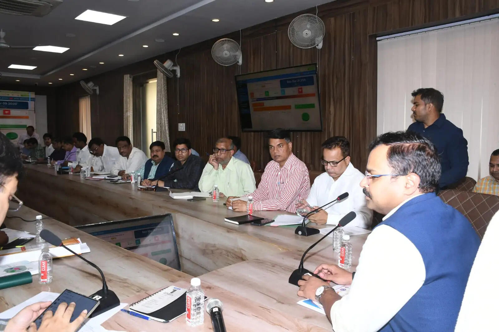 आईजीआरएस शिकायतों के निस्तारण में लापरवाही पर होगी कार्रवाई : नगर आयुक्त