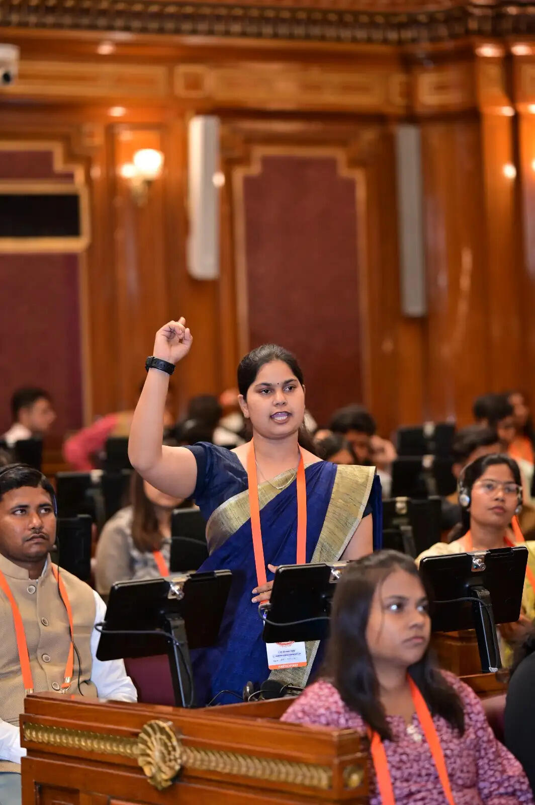 उप्र राज्य स्तरीय विकसित भारत युवा संसद 2026 के दूसरे दिन 180 वक्ताओं ने रखे विचार