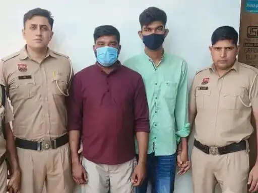 पलवल : फर्जी आईबी अधिकारी बन सरपंच प्रतिनिधि को दी क्लीन चिट, दो गिरफ्तार